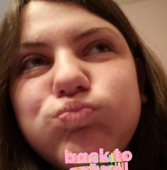 Meet your Posher, Monica - Picture 1 of 1